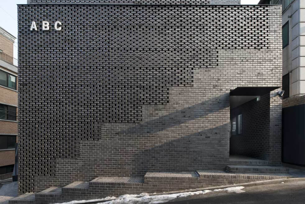 © Chin Hyosook -  ABC Building / Wise Architecture