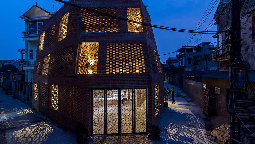 © Nguyen Tien Thanh / Brick Cave / H&P Architects