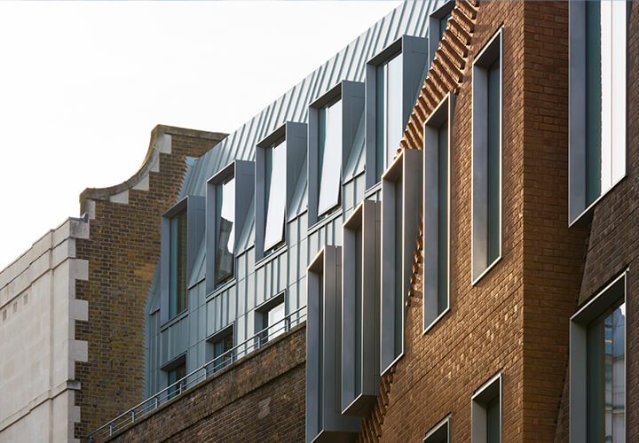 Hobhouse Court / Brisac Gonzalez with Arquitectonica