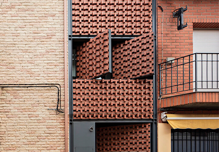 Piedrabuena House / MUKA arquitectura