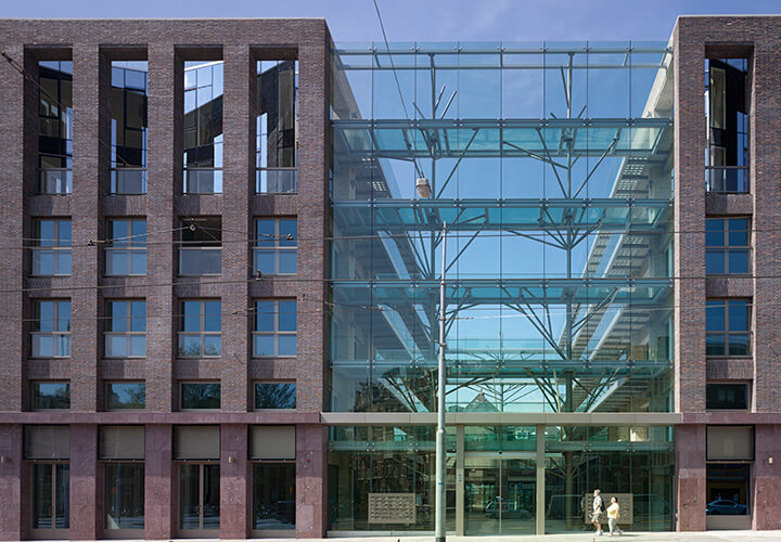 Solid 11 / Tony Fretton Architects Ltd