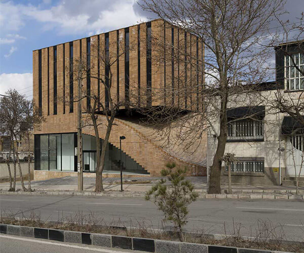 Termeh Office-Commercial Building / Farshad Mehdizadeh Architects + Ahmad Bathaei