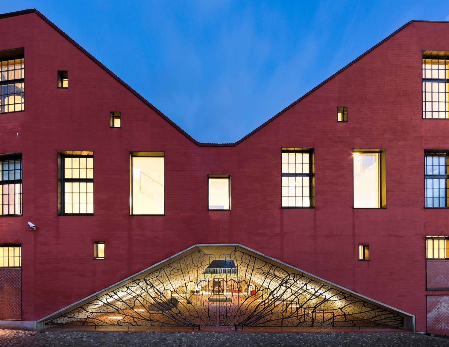 © Kaido Haagen - University of Tartu Narva College / KAVAKAVA Architects