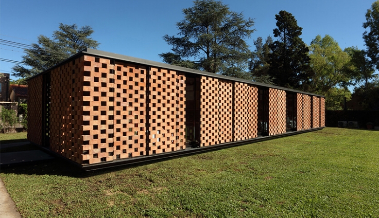 Experimental Brick Pavilion / Estudio Botteri-Connell