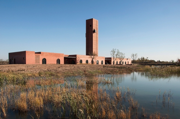 Tower of Bricks / Interval Architects