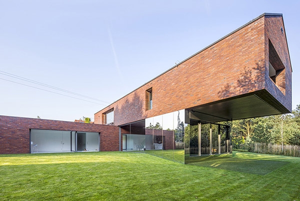 Living-Garden House In Katowice / KWK Promes