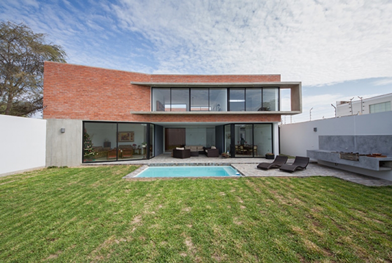 House LB Piura / Riofrio+Rodrigo Arquitectos