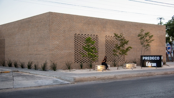 Edron Gallery / TACO taller de arquitectura contextual