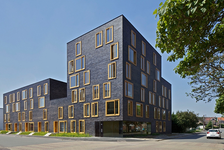 23 Dwellings in Béthune / FRES architectes