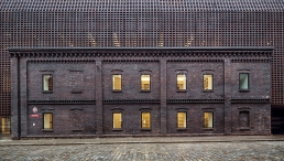 Silesia university&#039;s radio and tv department in Katowice / BAAS arquitectura / Grupa 5 Architekci / Maleccy Biuro Projektowe